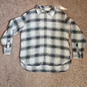 American Eagle Shirt Mens Medium White Gray Plaid Flannel Button Down Casual